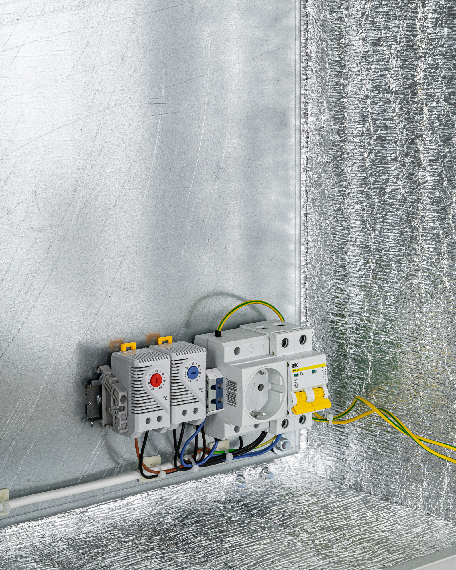 R22_2708 (1) R22_2708 (1)